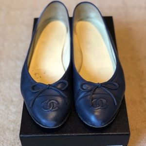 Chanel Navy Blue Flats!